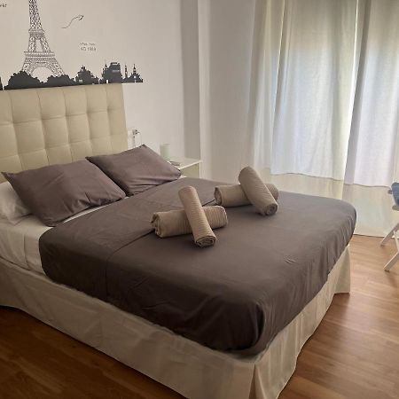 דירות מאלגה Apartamento Los Marmoles מראה חיצוני תמונה